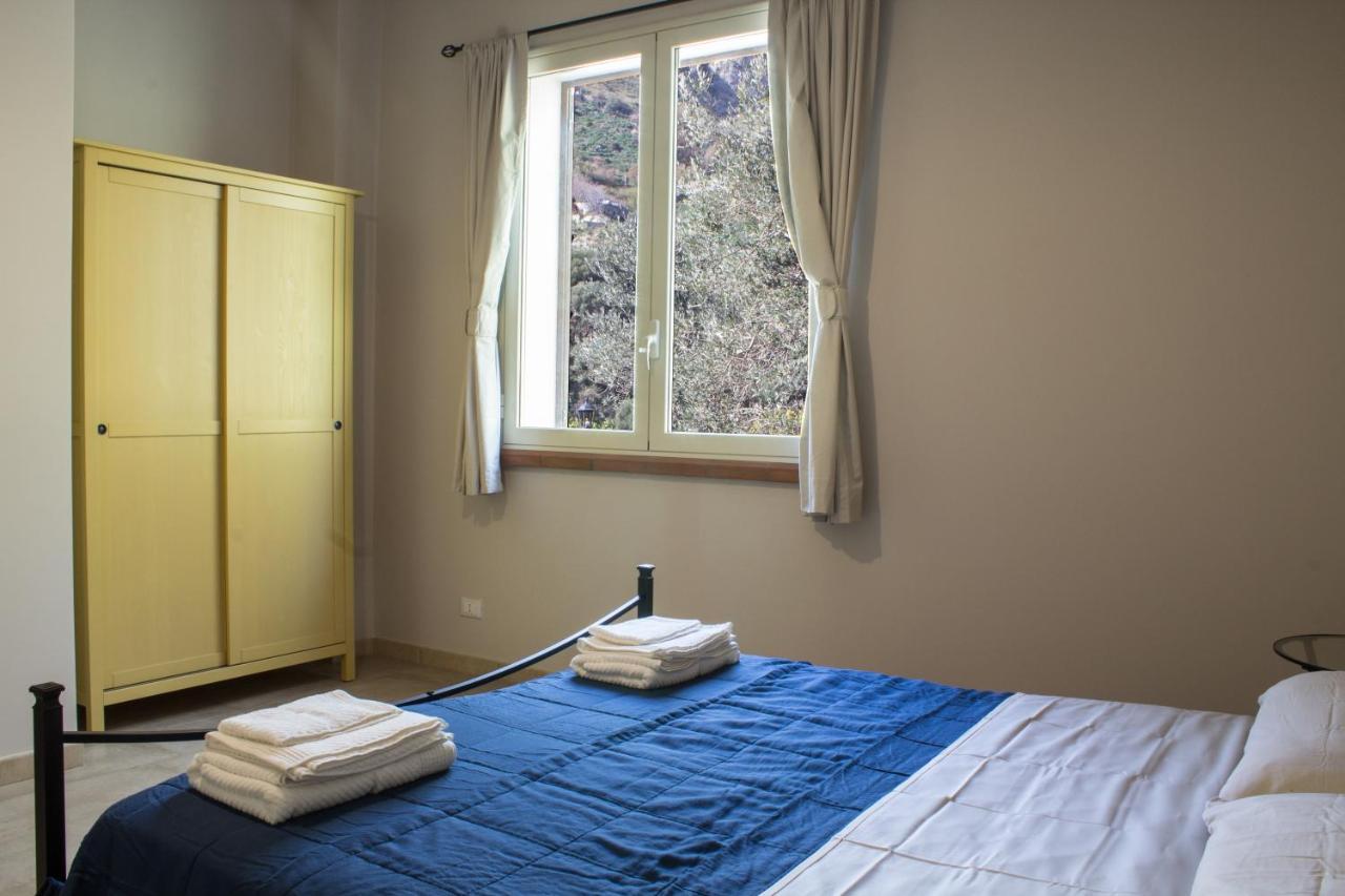 Casa Ziretto Apartment Castelmola Luaran gambar