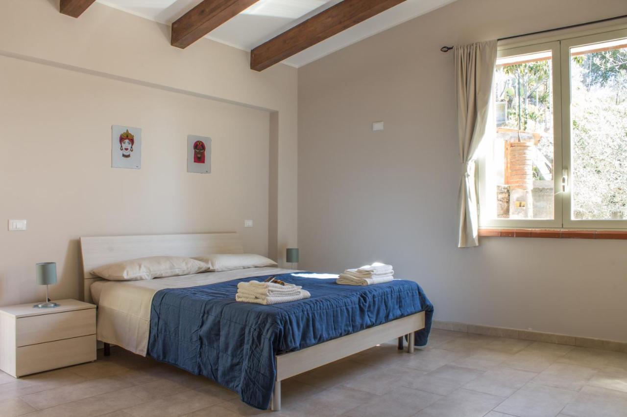 Casa Ziretto Apartment Castelmola Luaran gambar